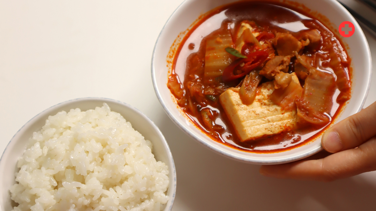An Easy Weeknight Dinner: Kimchi-Braised Pork Belly With Tofu